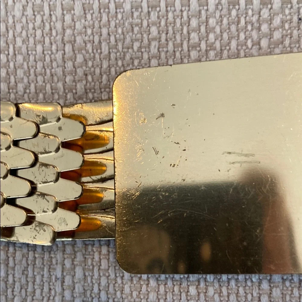 Vintage Gold Belt - Picture 7 of 13